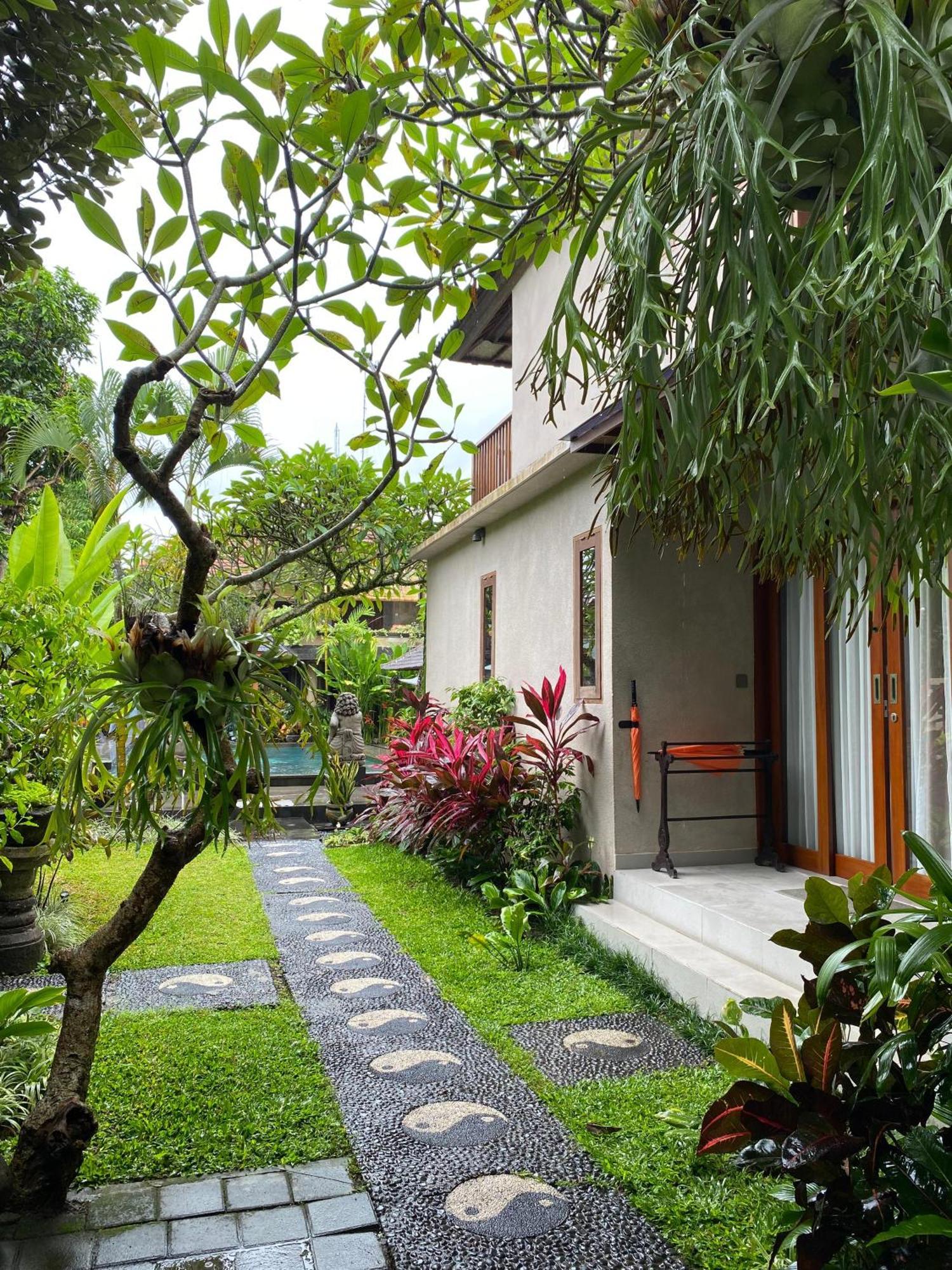 Ubud Aura Wellness Sanctuary ภายนอก รูปภาพ