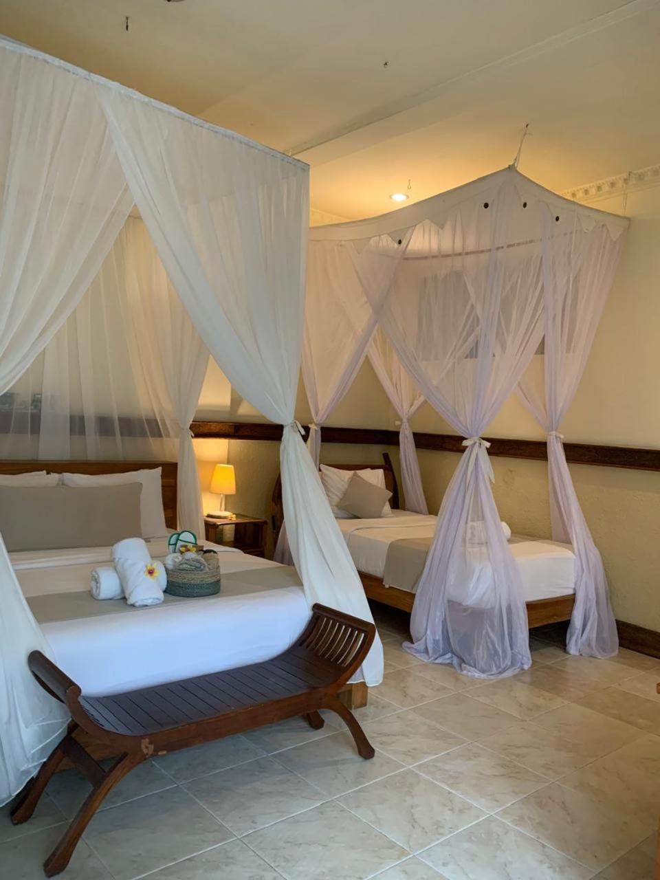 Ubud Aura Wellness Sanctuary ภายนอก รูปภาพ